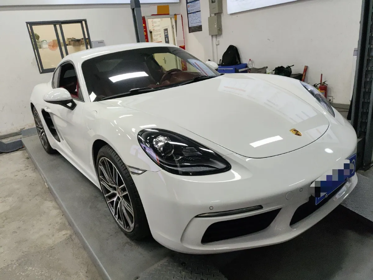 2020 Porsche 718 2.0T 250HP H4 7DCT,autocango,china used car exporter,china ev exporter,chinese used car exporter,chinese used ev exporter