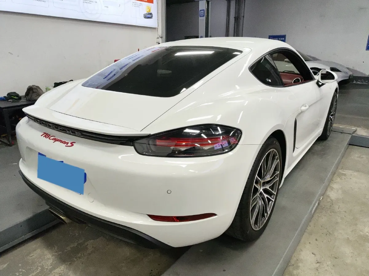 2020 Porsche 718 2.0T 250HP H4 7DCT,autocango,china used car exporter,china ev exporter,chinese used car exporter,chinese used ev exporter