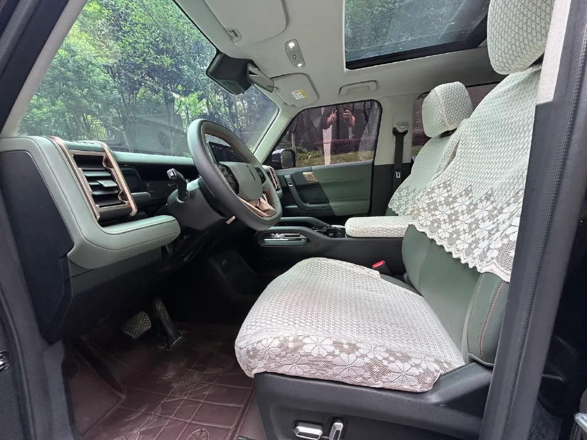 2024 Dongfeng RuiQi 7 2.0T 228HP L4 8AT,autocango,china used car exporter,china ev exporter,chinese used car exporter,chinese used ev exporter