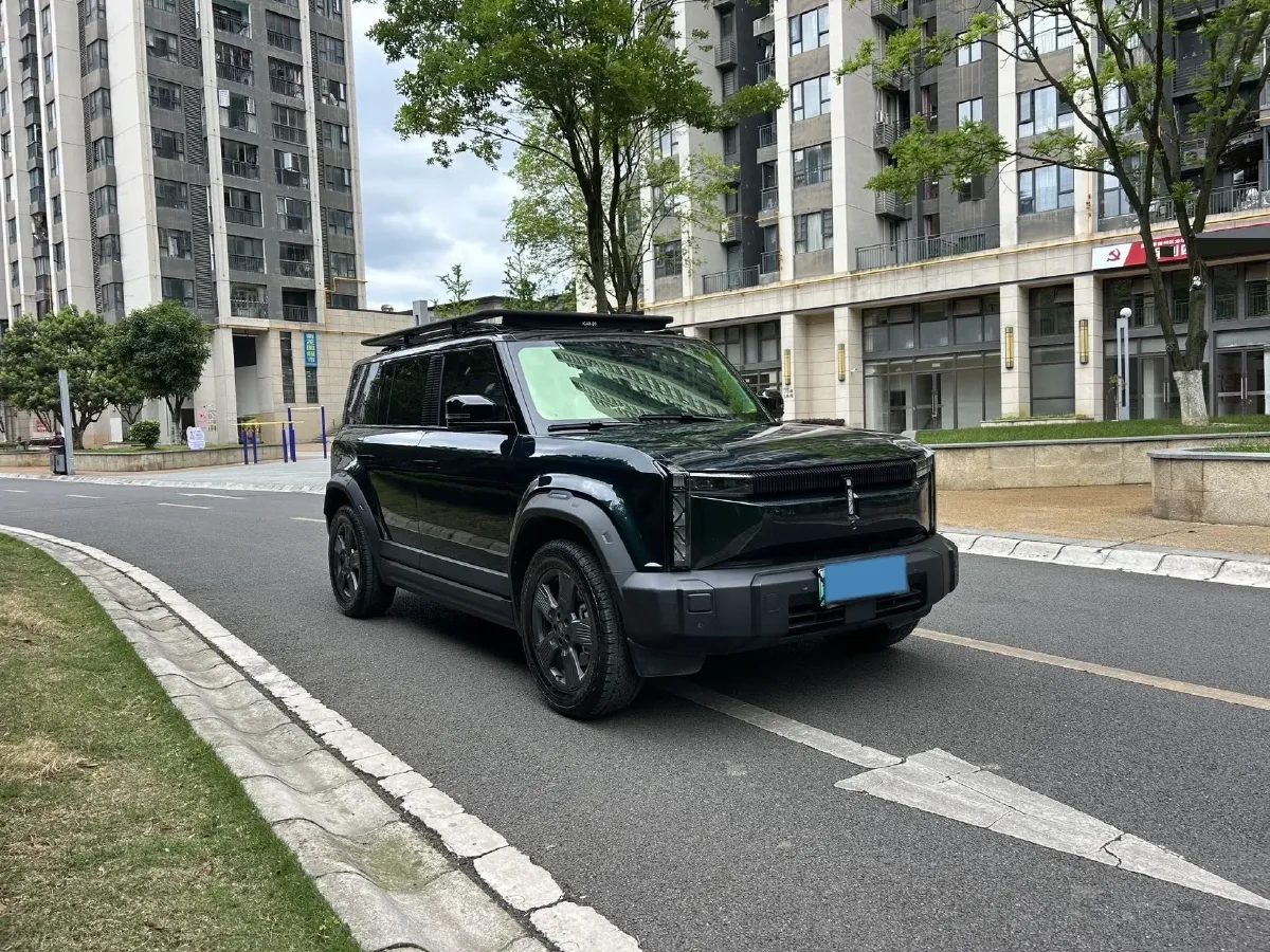 2024 Dongfeng RuiQi 7 2.0T 228HP L4 8AT,autocango,china used car exporter,china ev exporter,chinese used car exporter,chinese used ev exporter