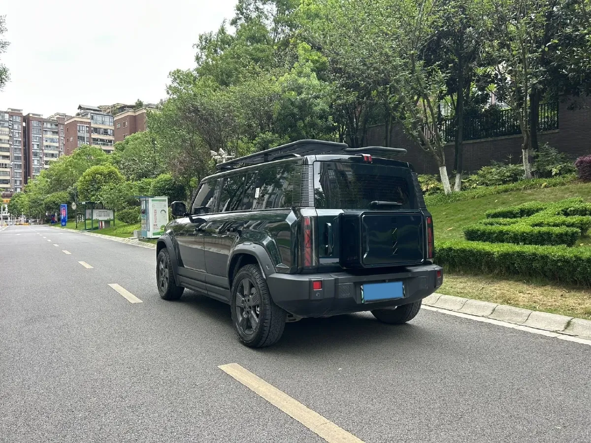 2024 Dongfeng RuiQi 7 2.0T 228HP L4 8AT,autocango,china used car exporter,china ev exporter,chinese used car exporter,chinese used ev exporter
