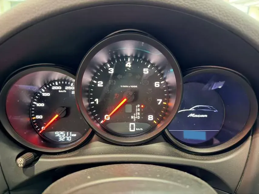 2020 Porsche Macan 2.0T 252HP L4 7DCT,autocango,china used car exporter,china ev exporter,chinese used car exporter,chinese used ev exporter