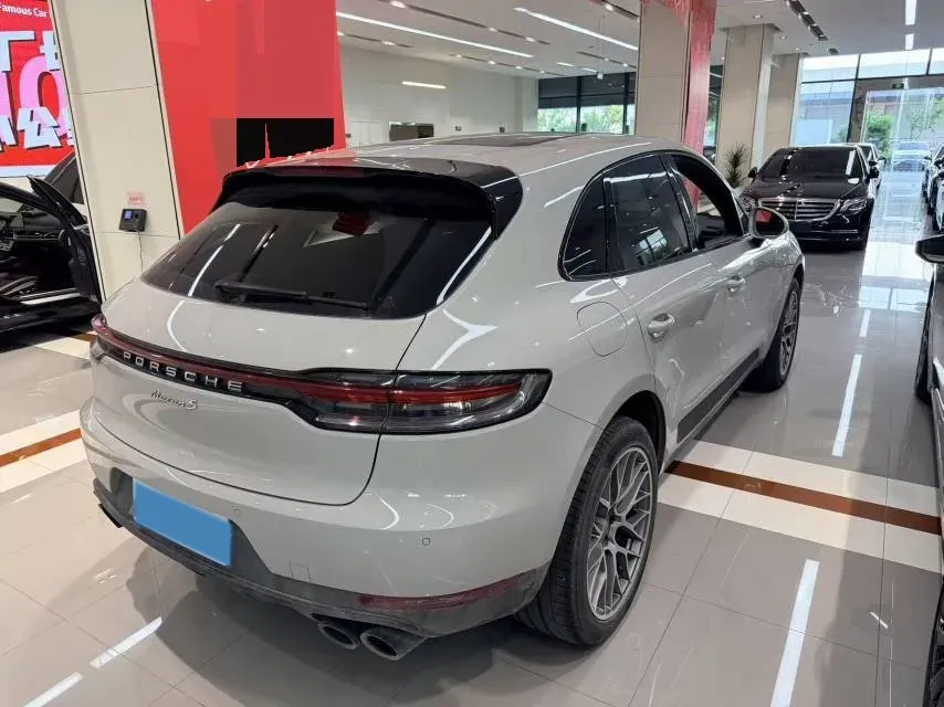 2020 Porsche Macan 2.0T 252HP L4 7DCT,autocango,china used car exporter,china ev exporter,chinese used car exporter,chinese used ev exporter