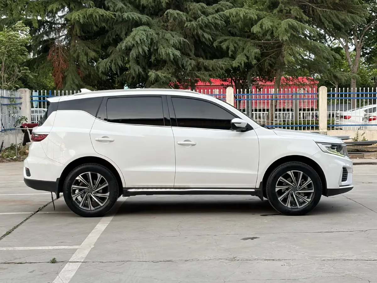 2020 Geely Vision X6 1.4T 141HP L4 CVT,autocango,china used car exporter,china ev exporter,chinese used car exporter,chinese used ev exporter