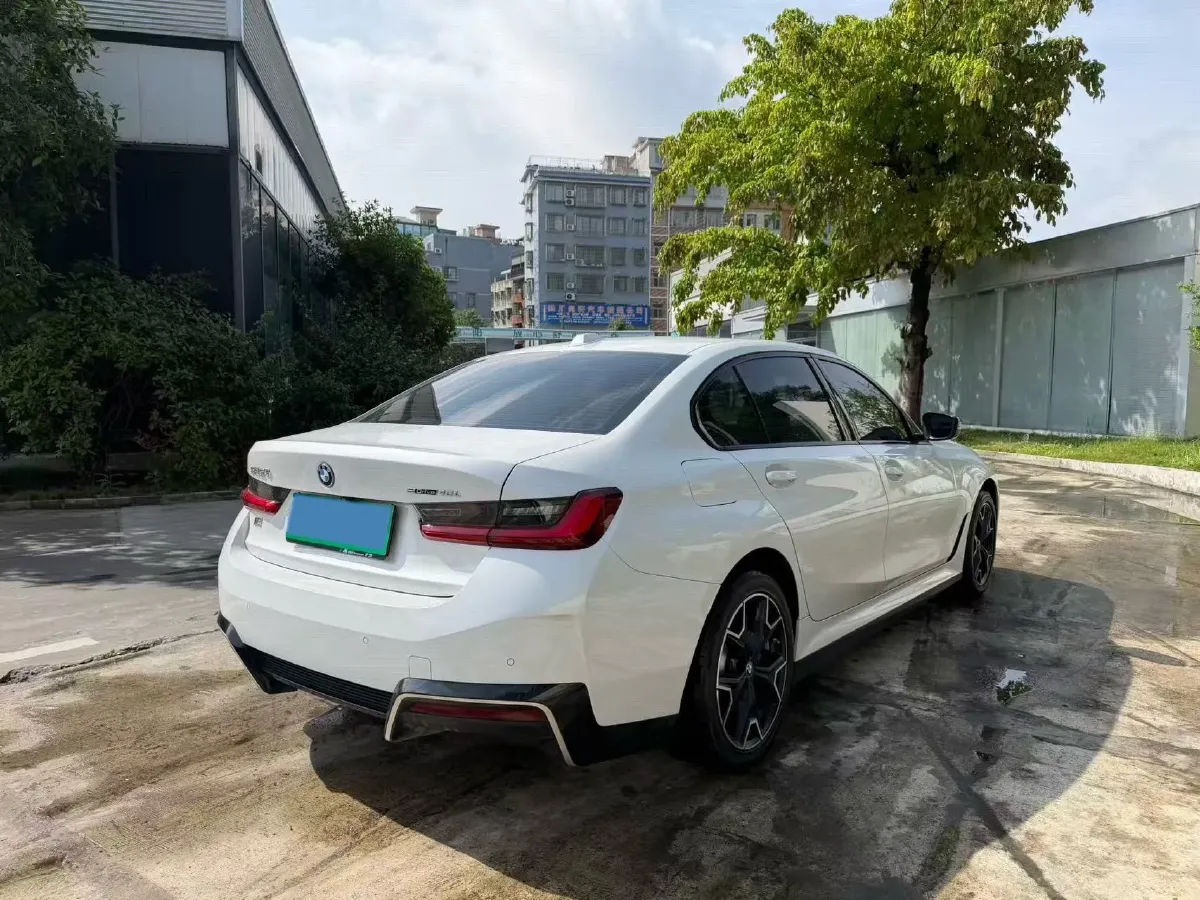 2023 BMW i3 BEV 79.05KWH,autocango,china used car exporter,china ev exporter,chinese used car exporter,chinese used ev exporter