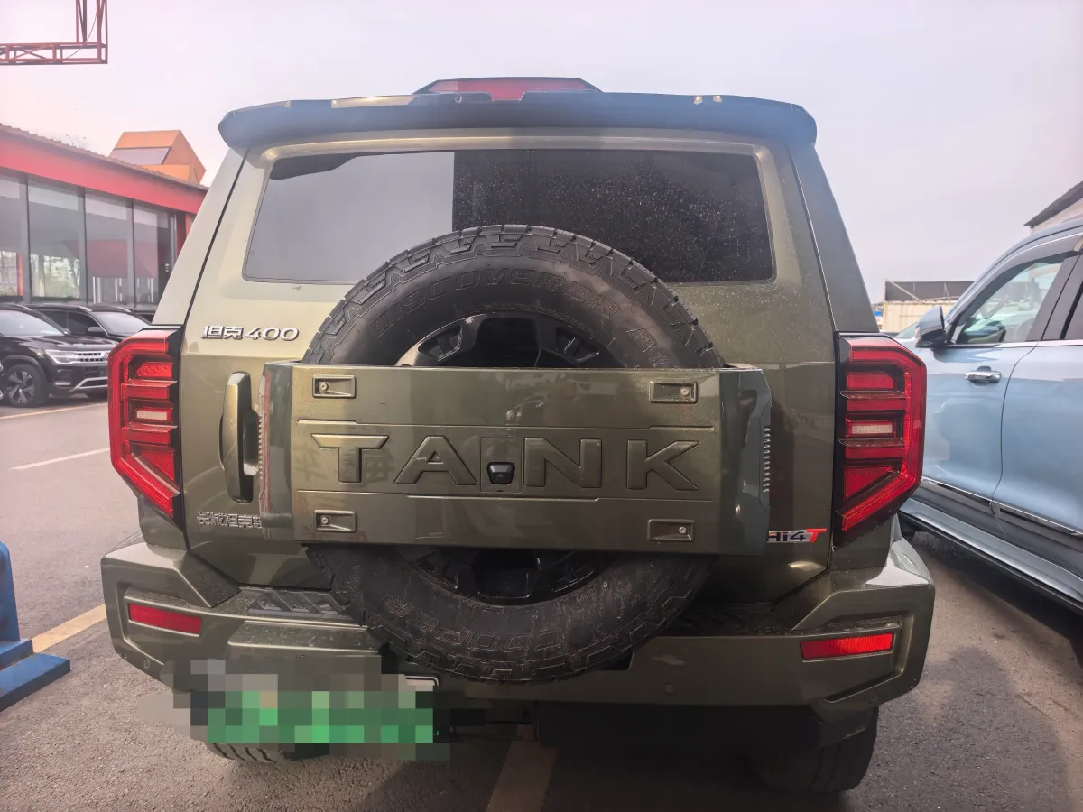 2024 Tank 400 2.0T 252HP L4 9AT PHEV 36.7/37.1KWH,autocango,china used car exporter,china ev exporter,chinese used car exporter,chinese used ev exporter