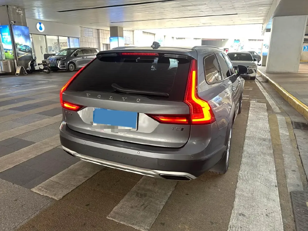 2019 Volvo V90 2.0T 254HP L4 8AT,autocango,china used car exporter,china ev exporter,chinese used car exporter,chinese used ev exporter