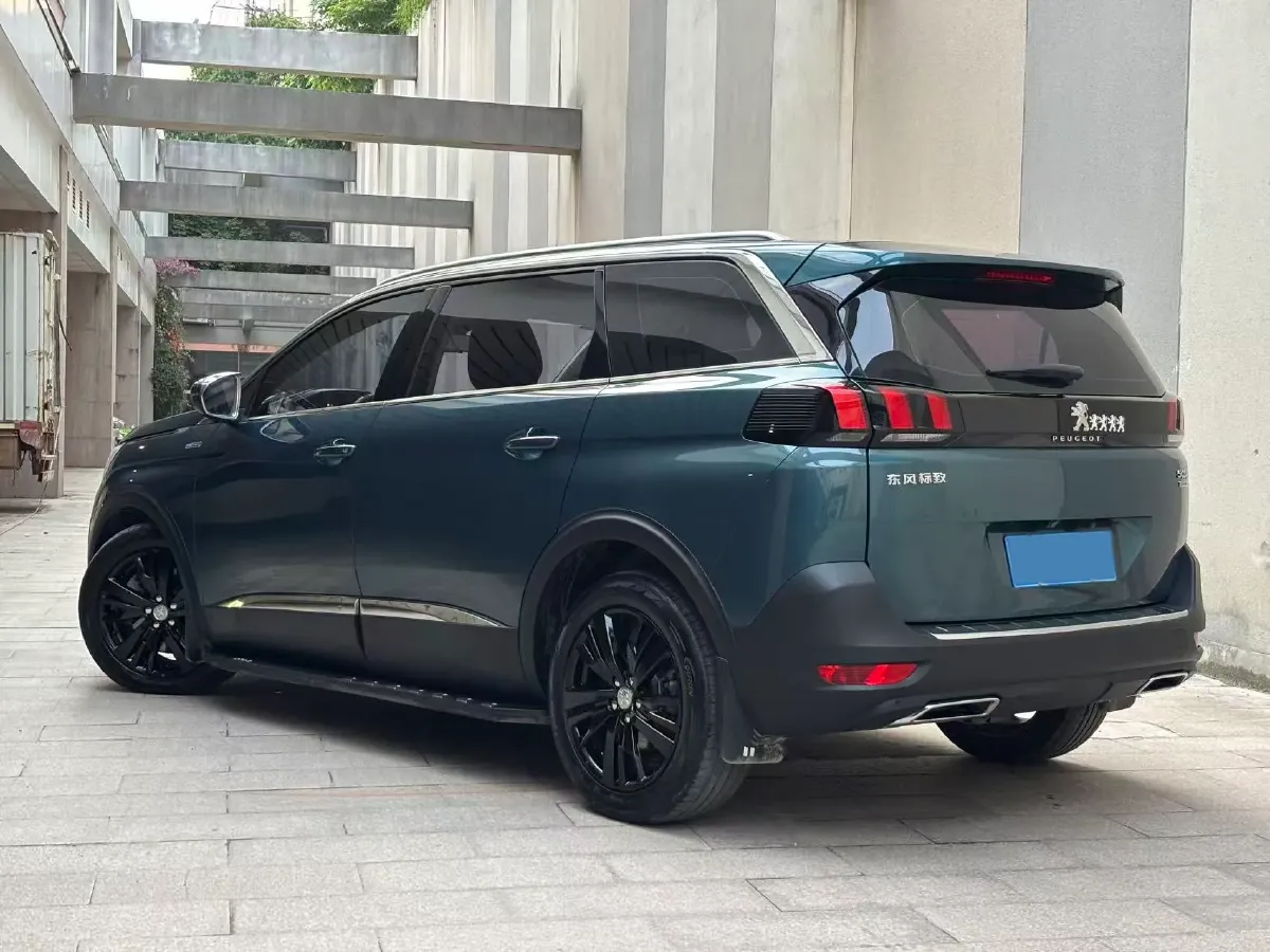 2019 Peugeot 5008 1.6T 167HP L4 6AT,autocango,china used car exporter,china ev exporter,chinese used car exporter,chinese used ev exporter