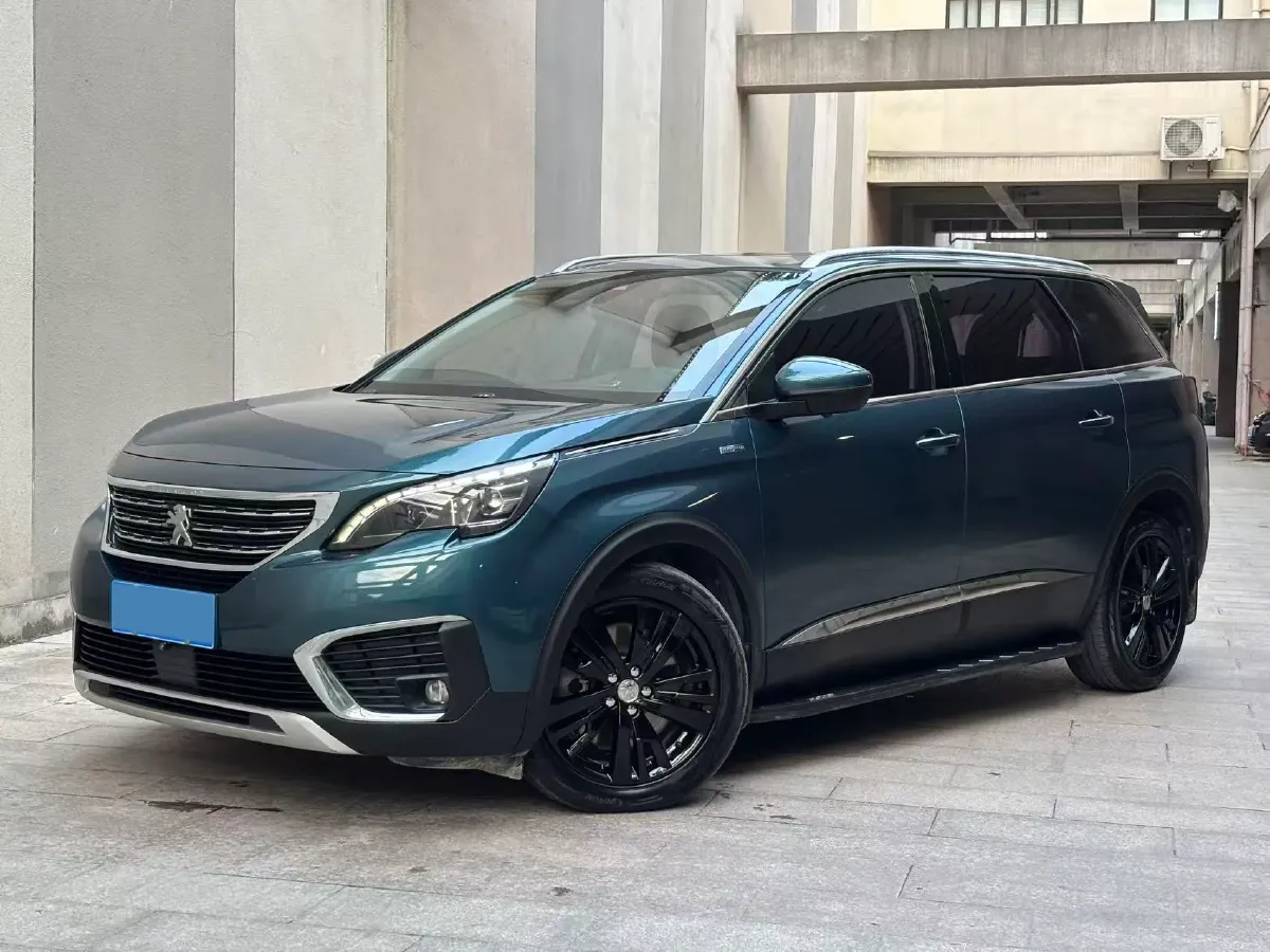 2019 Peugeot 5008 1.6T 167HP L4 6AT,autocango,china used car exporter,china ev exporter,chinese used car exporter,chinese used ev exporter