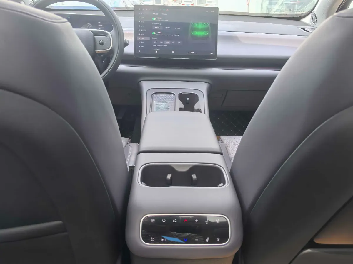 2024 Leapmotor C16 1.5L 95HP L4 REEV 28.4KWH,autocango,china used car exporter,china ev exporter,chinese used car exporter,chinese used ev exporter