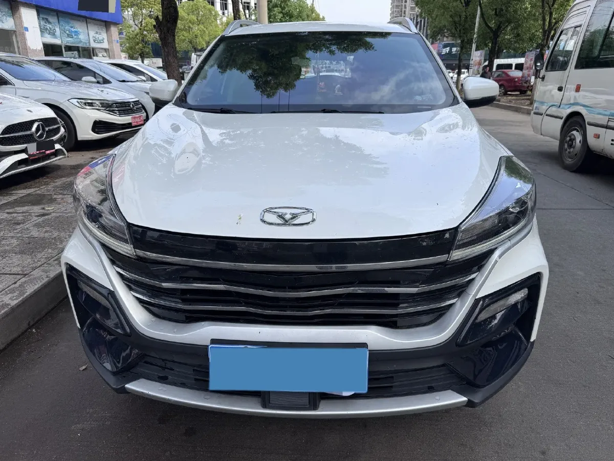2023 KaiYi XuanJie 1.5L 116HP L4 CVT,autocango,china used car exporter,china ev exporter,chinese used car exporter,chinese used ev exporter