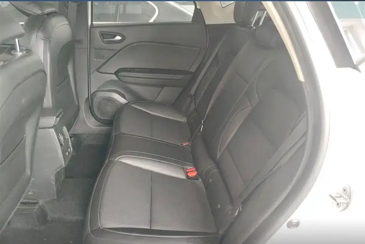 2019 Renault Captur 1.3T 159HP L4 7DCT,autocango,china used car exporter,china ev exporter,chinese used car exporter,chinese used ev exporter