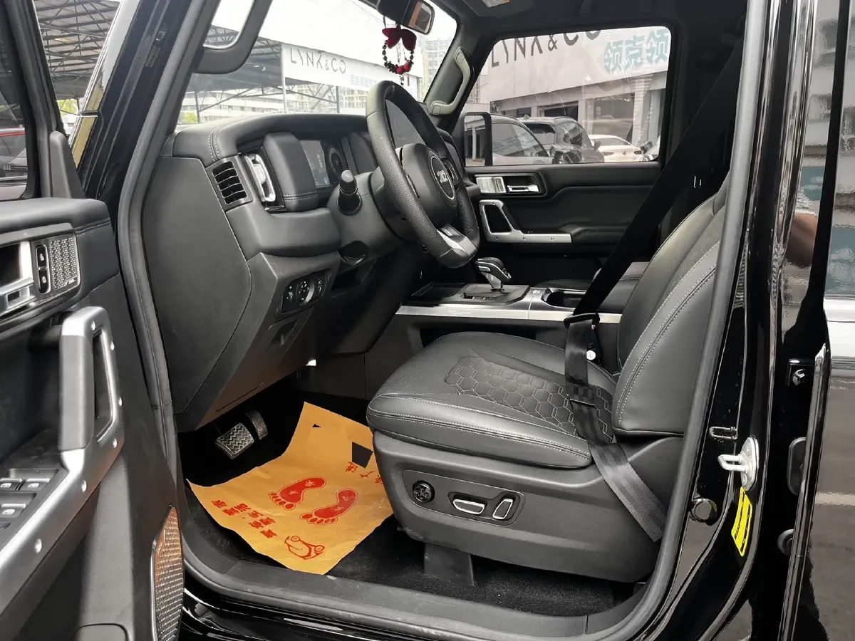 2024 212 212 T01 2.0T 252HP L4 8AT,autocango,china used car exporter,china ev exporter,chinese used car exporter,chinese used ev exporter