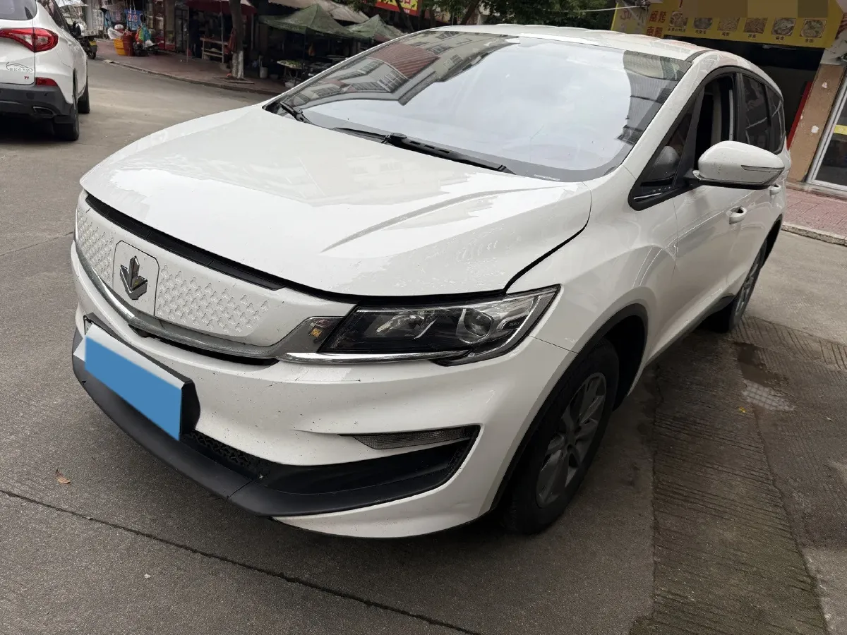 2021 Livan Maple 80v BEV 53KWH,autocango,china used car exporter,china ev exporter,chinese used car exporter,chinese used ev exporter