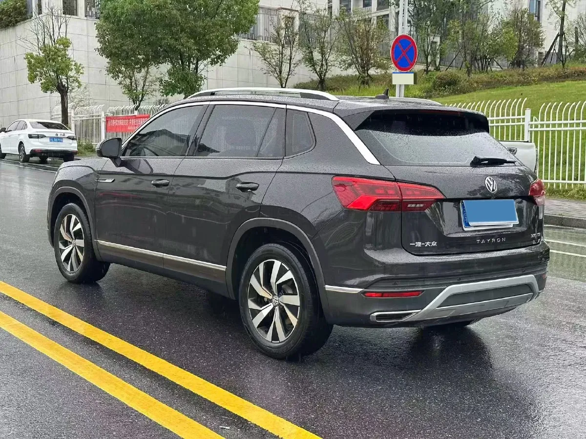 2021 Volkswagen Tayron 2.0T 186HP L4 7DCT,autocango,china used car exporter,china ev exporter,chinese used car exporter,chinese used ev exporter