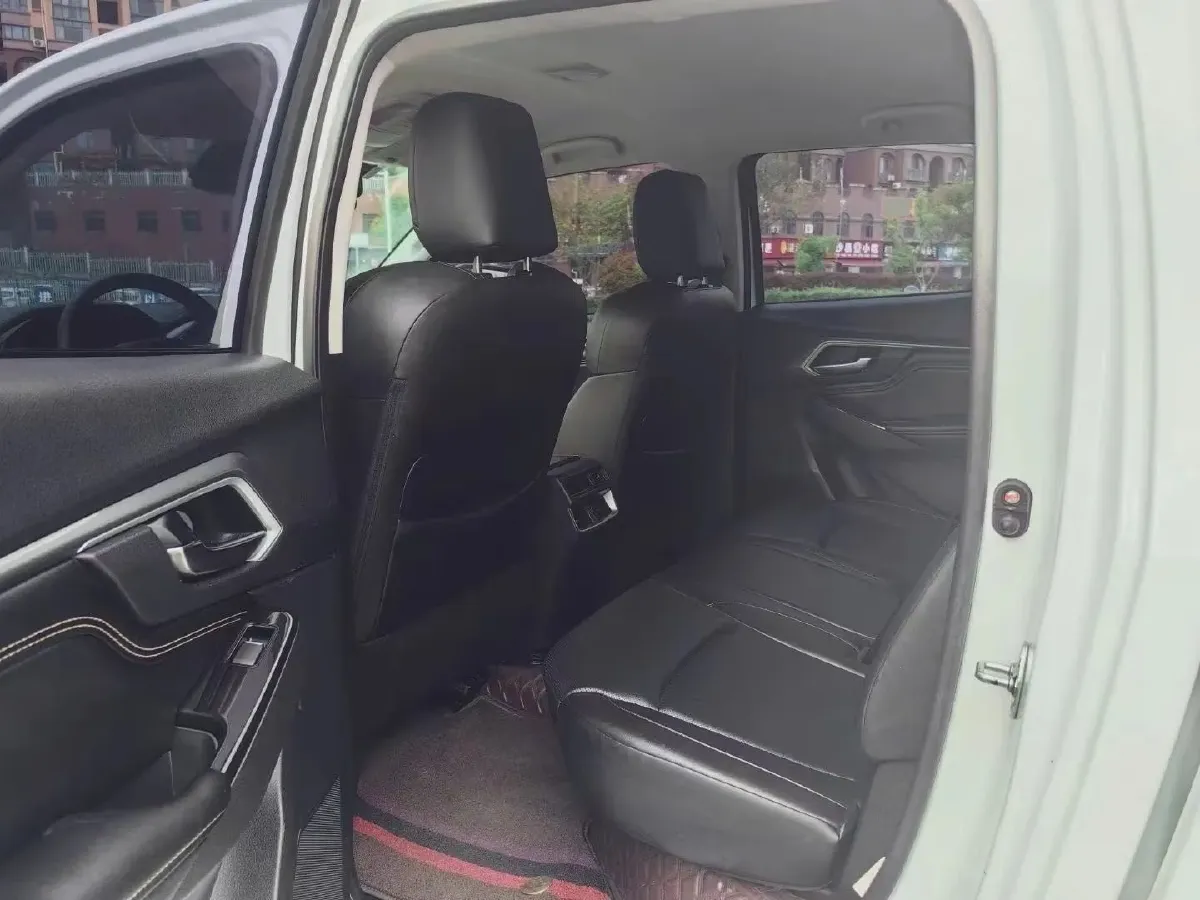 2021 Isuzu D-MAX 1.9T 163HP L4 6AT,autocango,china used car exporter,china ev exporter,chinese used car exporter,chinese used ev exporter