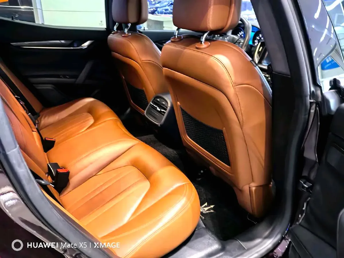 2018 Maserati Ghibli 3.0T 350HP V6 8AT,autocango,china used car exporter,china ev exporter,chinese used car exporter,chinese used ev exporter