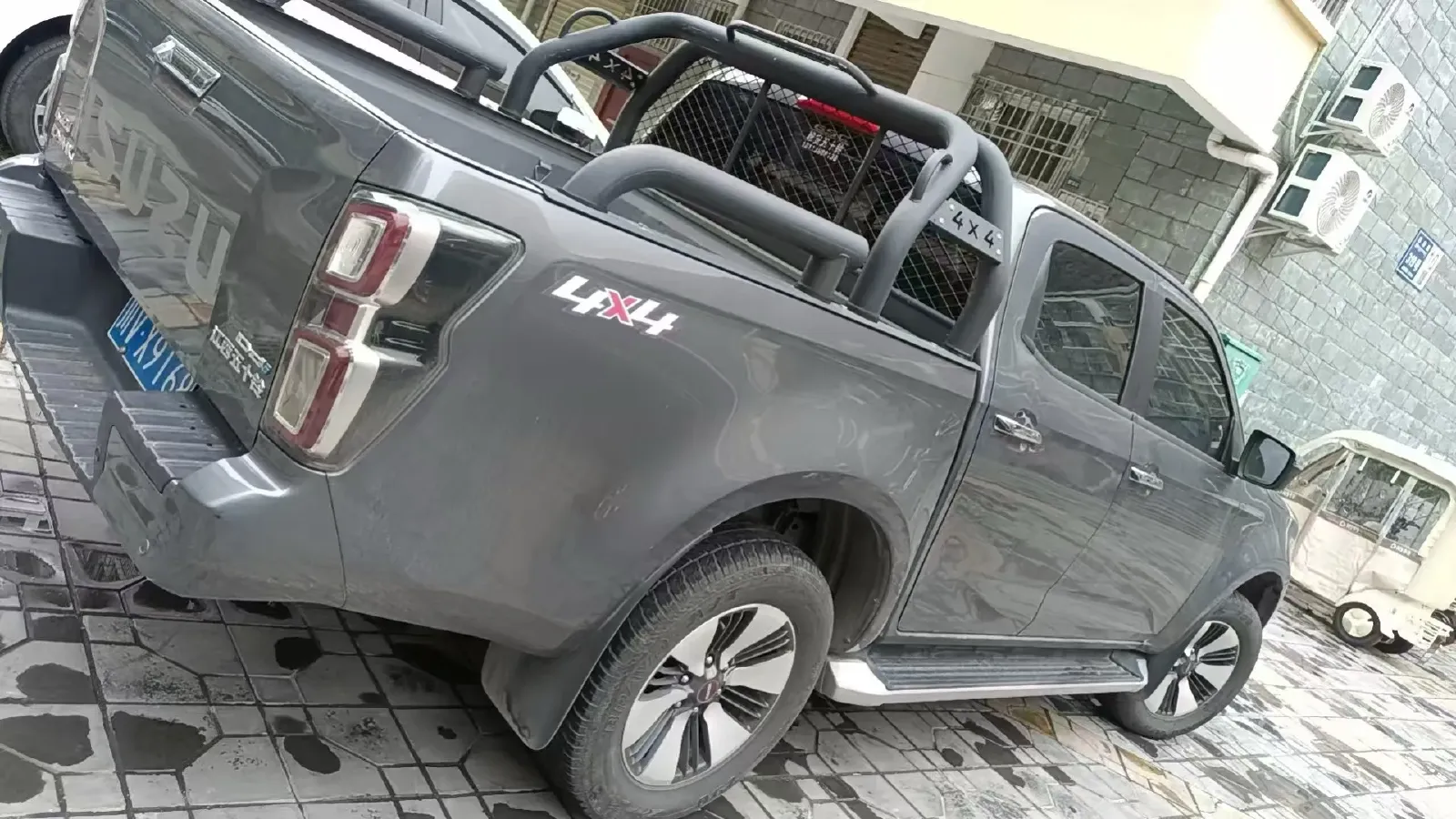 2021 Isuzu D-MAX 1.9T 163HP L4 6AT,autocango,china used car exporter,china ev exporter,chinese used car exporter,chinese used ev exporter