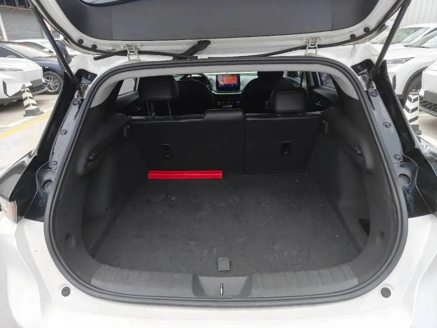 2022 Bestune T99 2.0T 224HP L4 6AT,autocango,china used car exporter,china ev exporter,chinese used car exporter,chinese used ev exporter