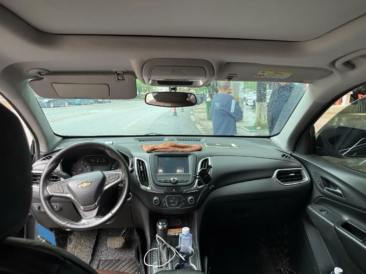 2018 Chevrolet Equinox 1.5T 180HP L4 6AT,autocango,china used car exporter,china ev exporter,chinese used car exporter,chinese used ev exporter