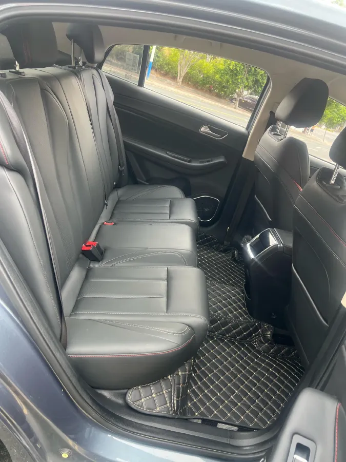 2021 Chery Arrizo 5 Plus 1.5T 156HP L4 5MT,autocango,china used car exporter,china ev exporter,chinese used car exporter,chinese used ev exporter