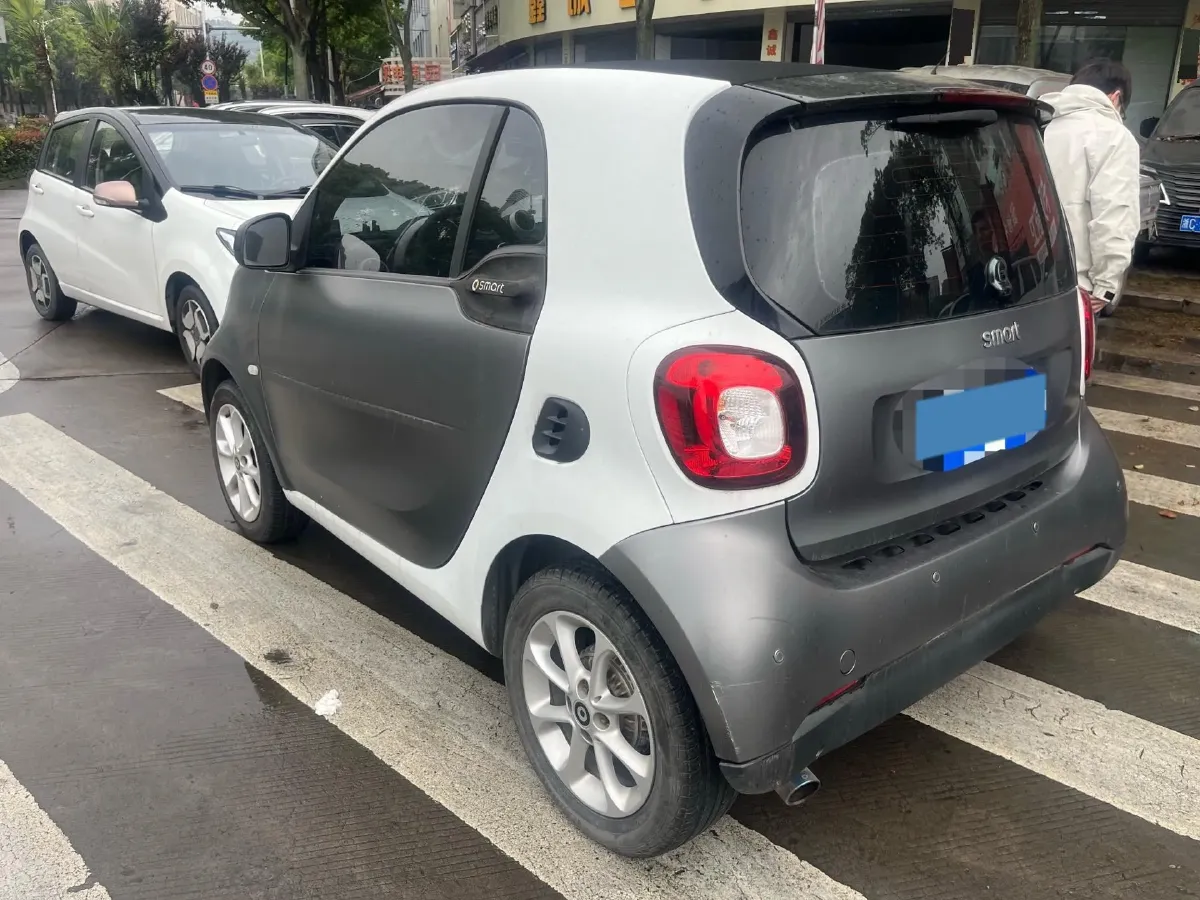 2018 HuangHai JiaoLong 2.4L 143HP L4 5AT,autocango,china used car exporter,china ev exporter,chinese used car exporter,chinese used ev exporter