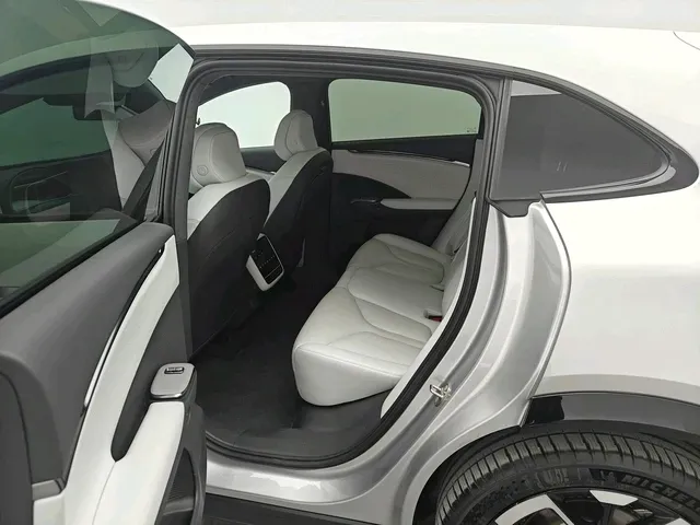 2025 Xpeng G7 BEV,autocango,china used car exporter,china ev exporter,chinese used car exporter,chinese used ev exporter