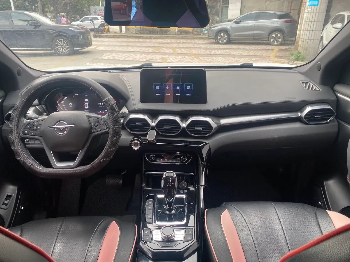 2020 HaiMa 8S 1.6T 195HP L4 6AT,autocango,china used car exporter,china ev exporter,chinese used car exporter,chinese used ev exporter