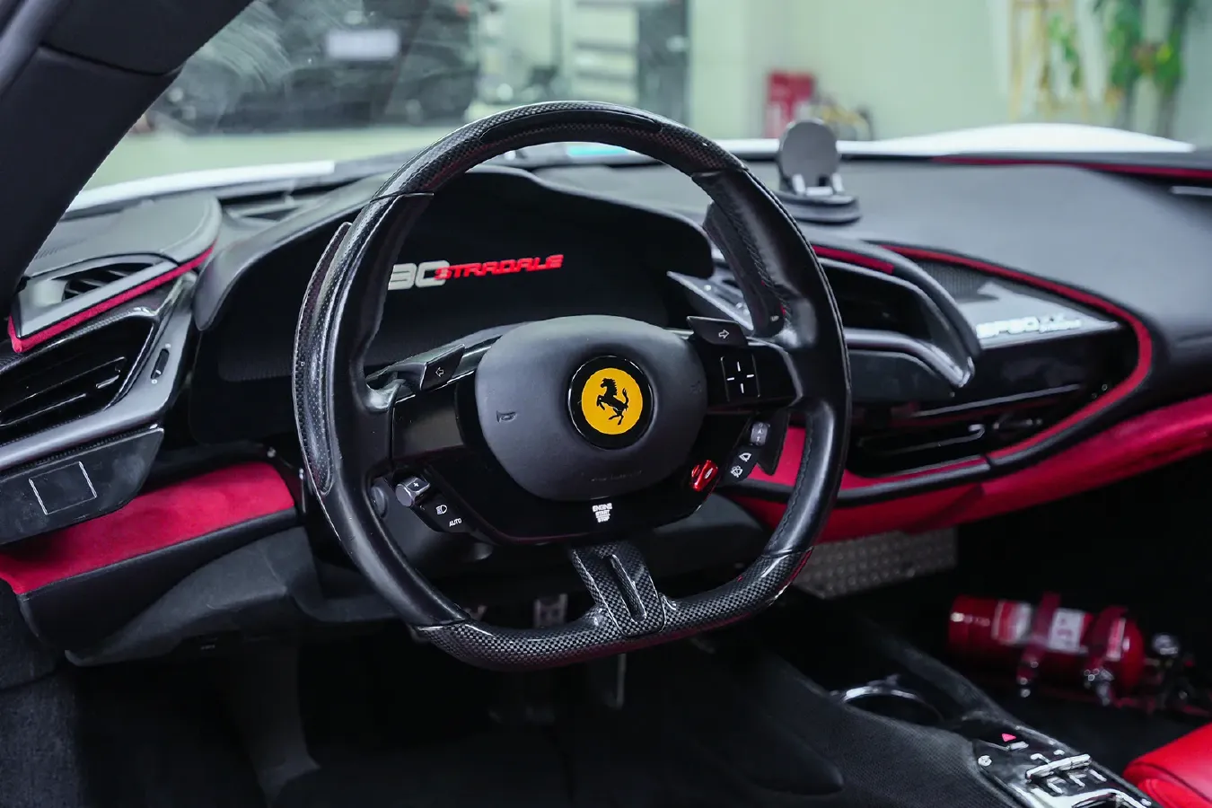 2020 Ferrari SF90 3.9T 781HP V8 8DCT PHEV 7.9KWH,autocango,china used car exporter,china ev exporter,chinese used car exporter,chinese used ev exporter