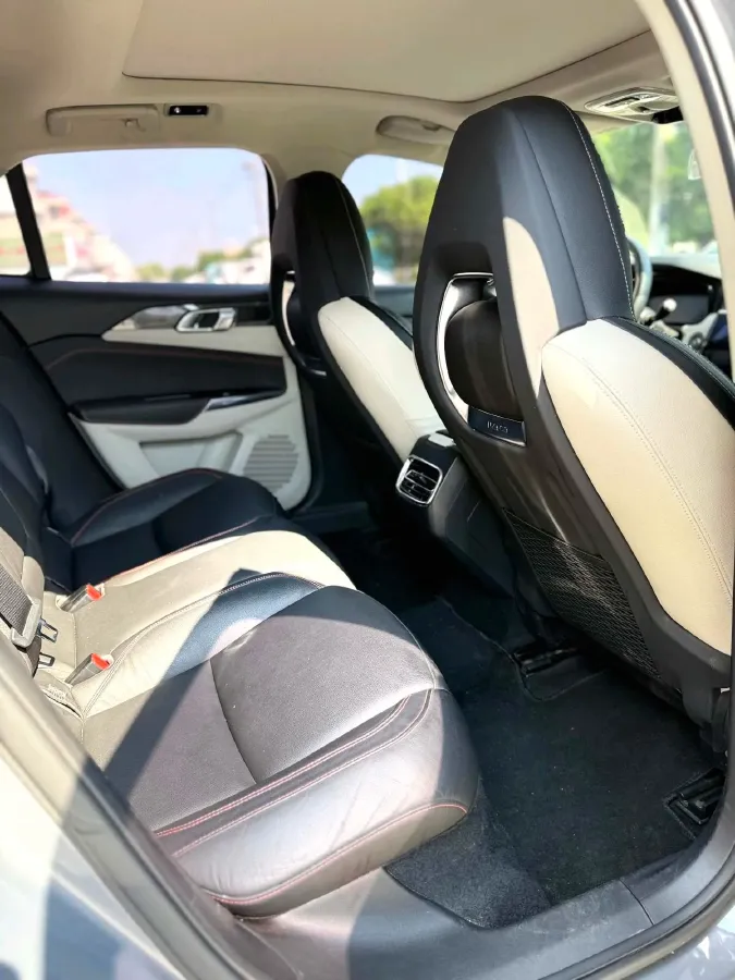 2018 Geely Emgrand GT 1.5T 180HP L3 7DCT,autocango,china used car exporter,china ev exporter,chinese used car exporter,chinese used ev exporter