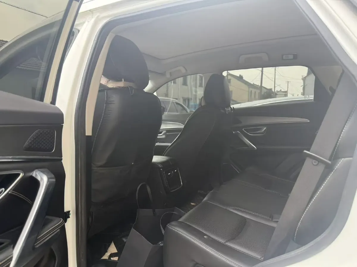 2021 Jetour X70 Plus 1.5T 156HP L4 6DCT,autocango,china used car exporter,china ev exporter,chinese used car exporter,chinese used ev exporter