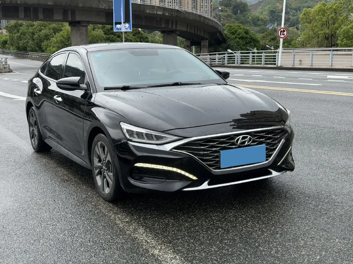 2019 Hyundai La Festa 1.6T 204HP L4 7DCT,autocango,china used car exporter,china ev exporter,chinese used car exporter,chinese used ev exporter