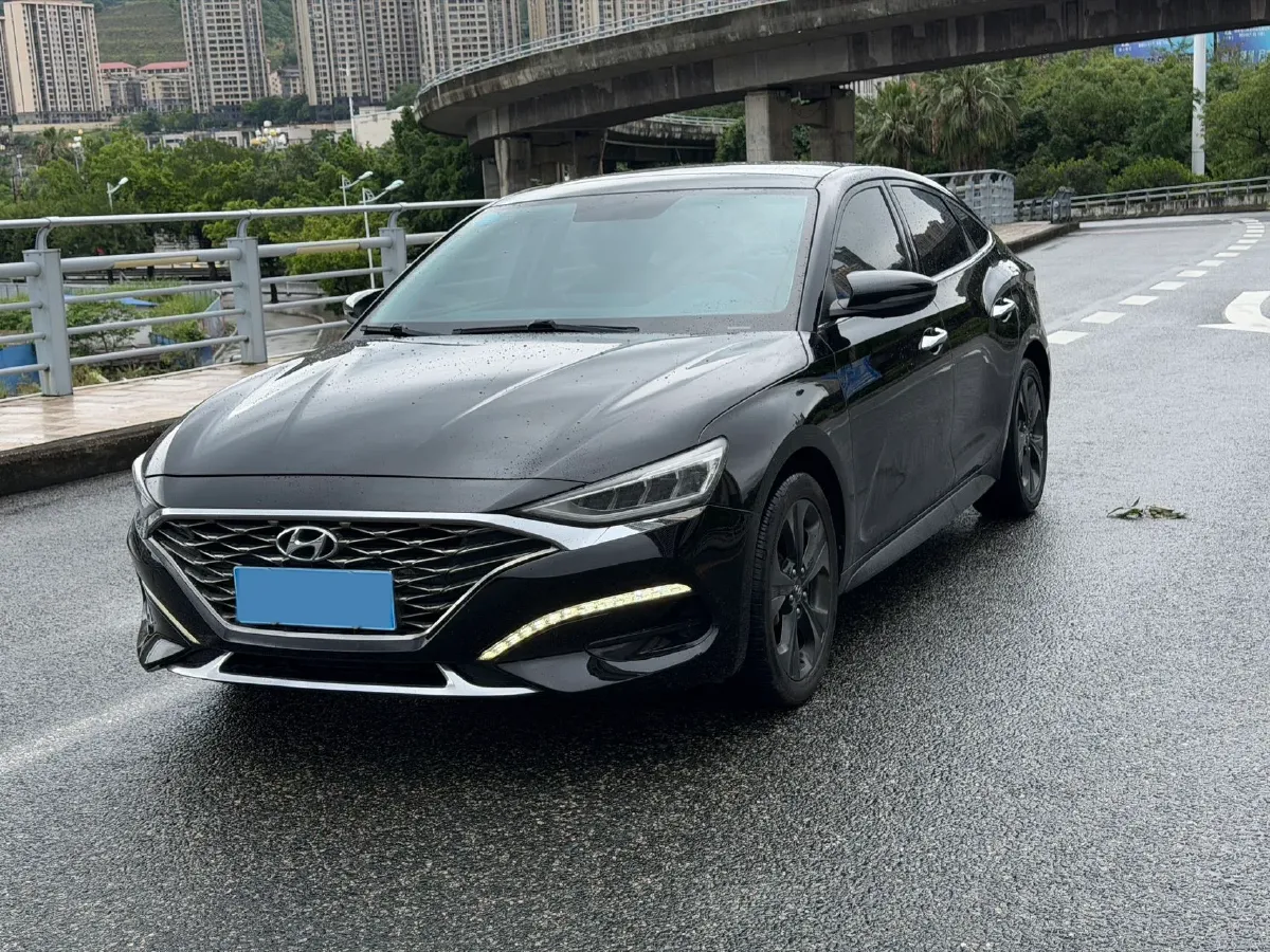 2019 Hyundai La Festa 1.6T 204HP L4 7DCT,autocango,china used car exporter,china ev exporter,chinese used car exporter,chinese used ev exporter