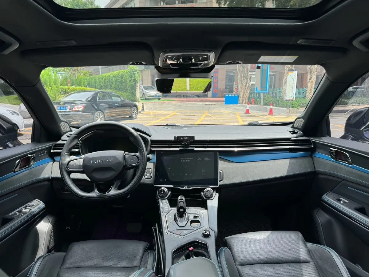 2021 Peugeot 508L 1.6T 200HP L4 8AT PHEV 12KWH,autocango,china used car exporter,china ev exporter,chinese used car exporter,chinese used ev exporter