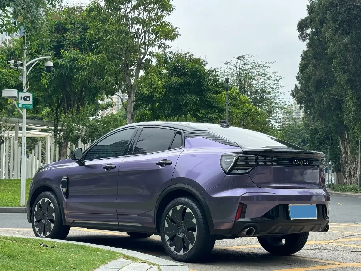 2021 Peugeot 508L 1.6T 200HP L4 8AT PHEV 12KWH,autocango,china used car exporter,china ev exporter,chinese used car exporter,chinese used ev exporter