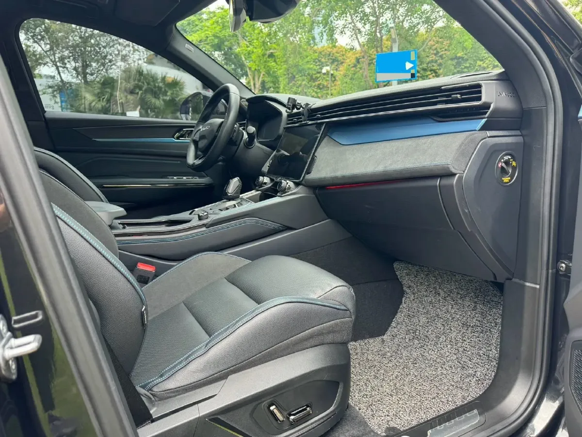2021 Peugeot 508L 1.6T 200HP L4 8AT PHEV 12KWH,autocango,china used car exporter,china ev exporter,chinese used car exporter,chinese used ev exporter