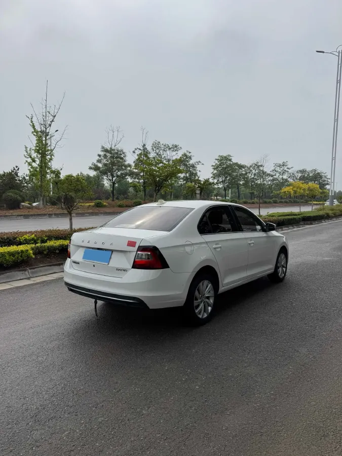 2019 SWM G01 1.5T 156HP L4 6AT,autocango,china used car exporter,china ev exporter,chinese used car exporter,chinese used ev exporter