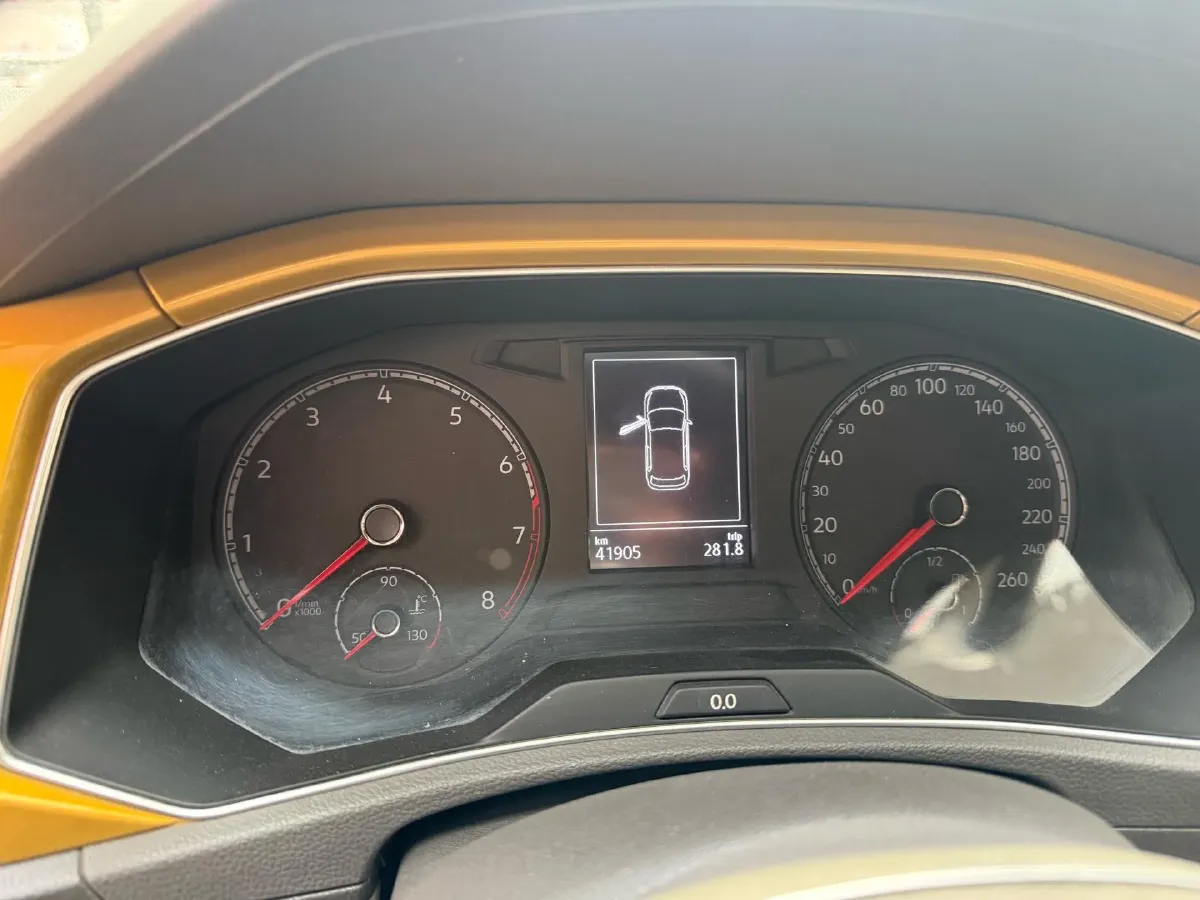 2018 Volkswagen Touran 1.4T 150HP L4 7DCT,autocango,china used car exporter,china ev exporter,chinese used car exporter,chinese used ev exporter