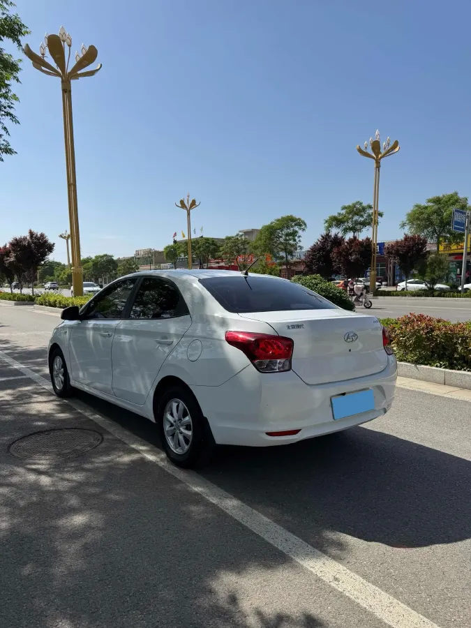 2017 Hyundai Reina 1.4L 95HP L4 5MT,autocango,china used car exporter,china ev exporter,chinese used car exporter,chinese used ev exporter