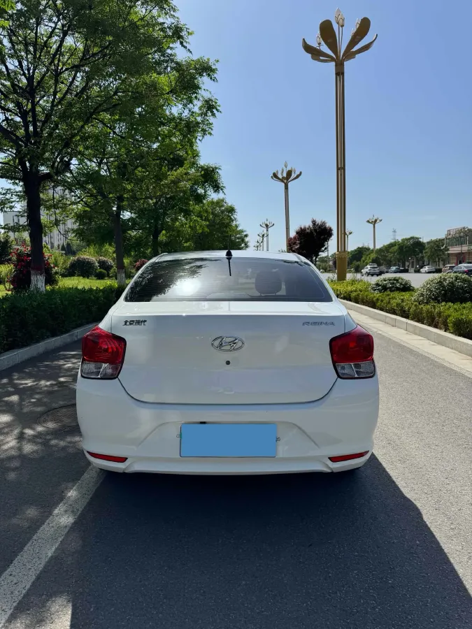 2017 Hyundai Reina 1.4L 95HP L4 5MT,autocango,china used car exporter,china ev exporter,chinese used car exporter,chinese used ev exporter
