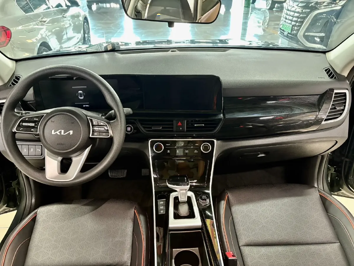 2023 Kia Seltos 1.5L 115HP L4 CVT,autocango,china used car exporter,china ev exporter,chinese used car exporter,chinese used ev exporter