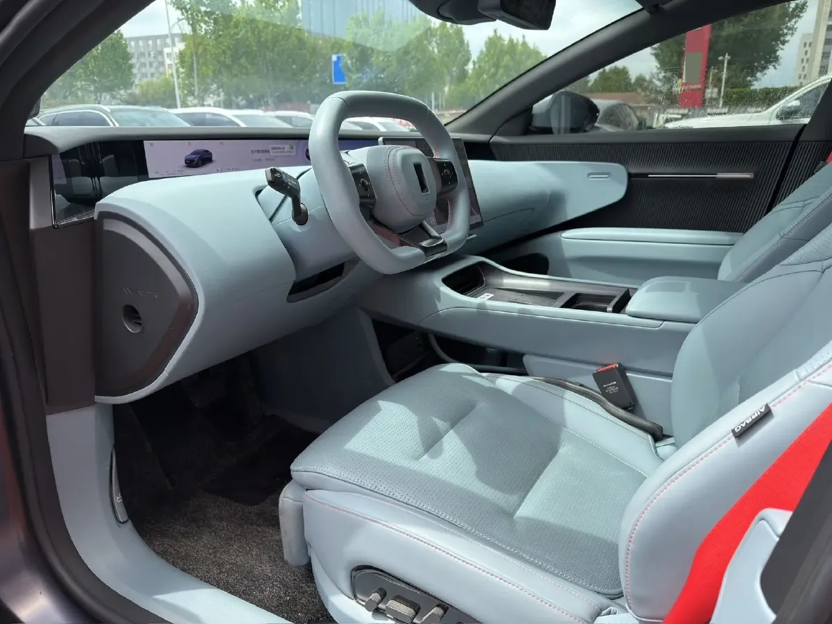 2025 Avatr 12 BEV 94.53KWH,autocango,china used car exporter,china ev exporter,chinese used car exporter,chinese used ev exporter