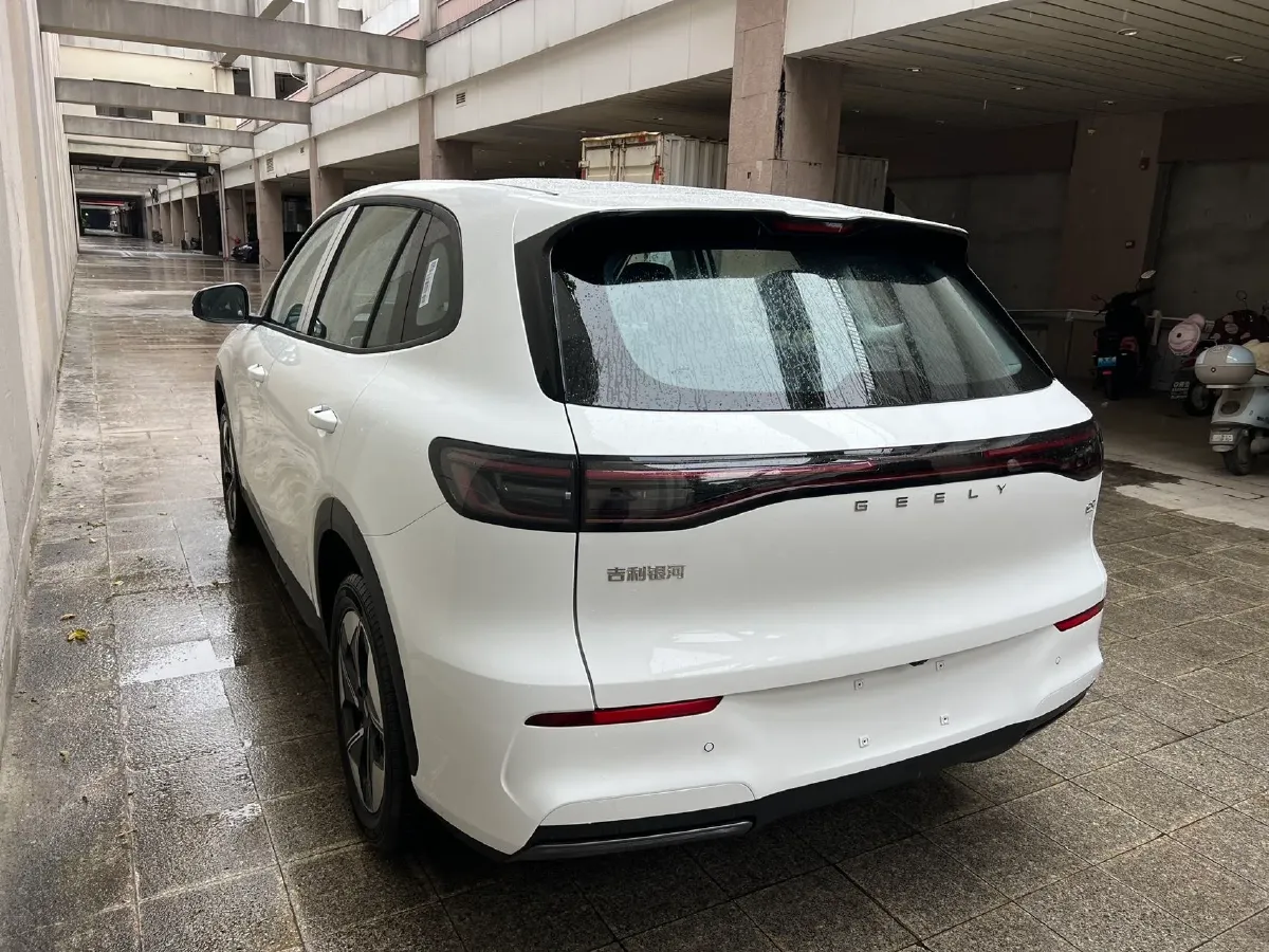 2024 Geely Galaxy E5 BEV,autocango,china used car exporter,china ev exporter,chinese used car exporter,chinese used ev exporter