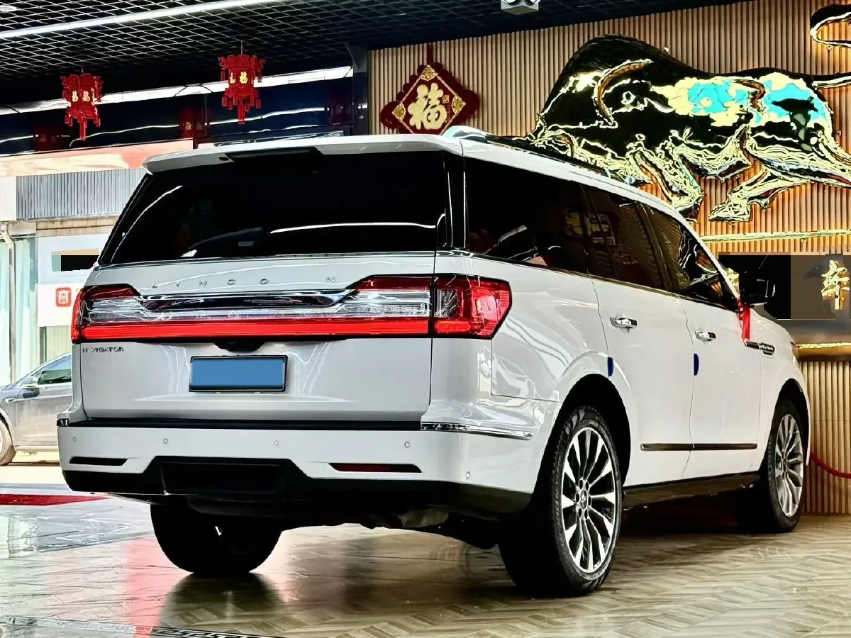 2018 Lincoln Navigator 3.5T 415HP V6 10AT,autocango,china used car exporter,china ev exporter,chinese used car exporter,chinese used ev exporter