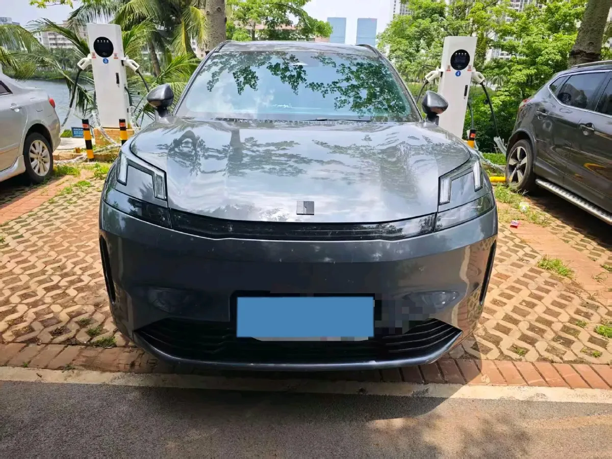 2023 LYNK&CO 08 EM-P 1.5T 163HP L4 3DHT PHEV 21.2KWH,autocango,china used car exporter,china ev exporter,chinese used car exporter,chinese used ev exporter