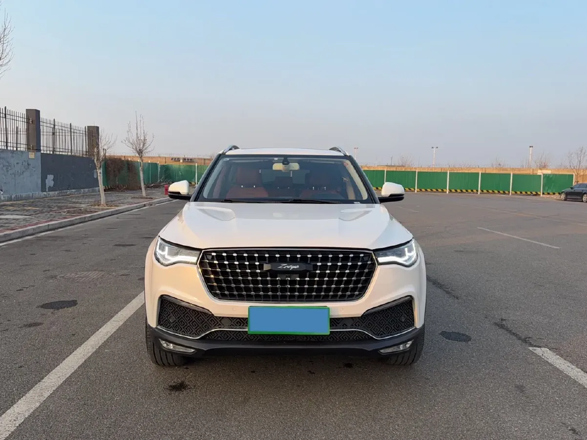 2017 Zotye T700 1.8T 177HP L4 6DCT,autocango,china used car exporter,china ev exporter,chinese used car exporter,chinese used ev exporter
