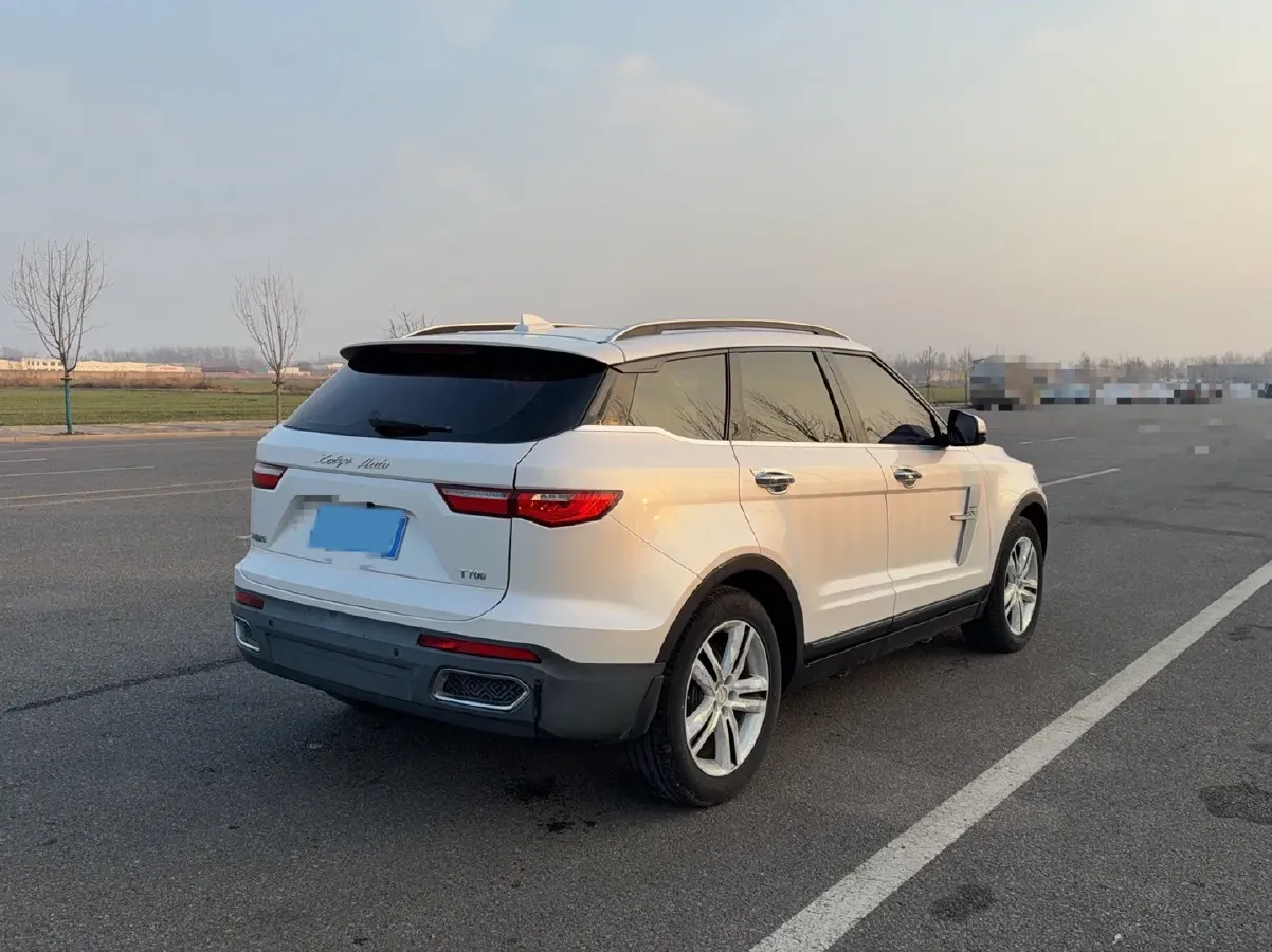 2017 Zotye T700 1.8T 177HP L4 6DCT,autocango,china used car exporter,china ev exporter,chinese used car exporter,chinese used ev exporter