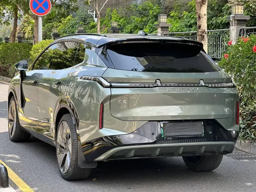 2023 LYNK&CO 08 EM-P 1.5T 163HP L4 3DHT PHEV 39.6KWH,autocango,china used car exporter,china ev exporter,chinese used car exporter,chinese used ev exporter