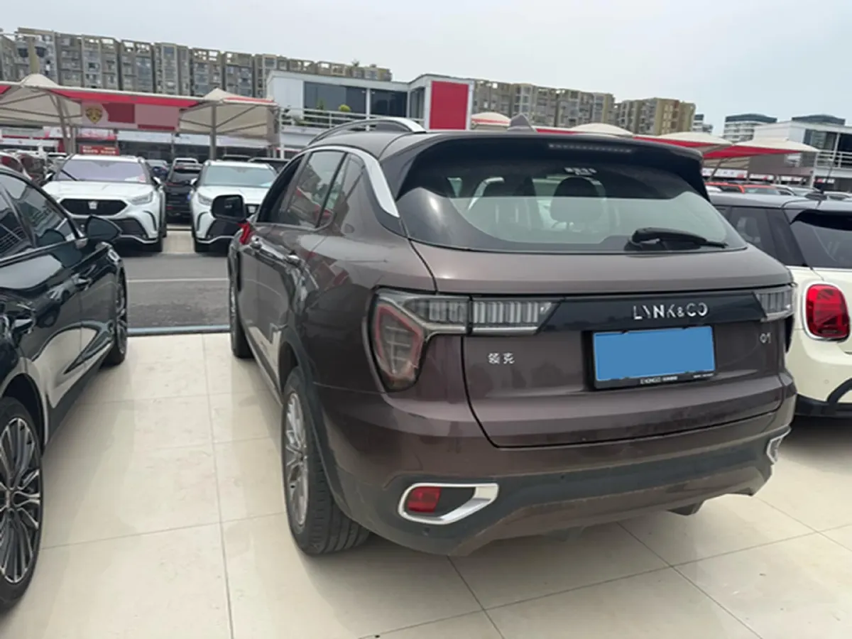 2017 Zotye SR9 2.0T 190HP L4 6DCT,autocango,china used car exporter,china ev exporter,chinese used car exporter,chinese used ev exporter