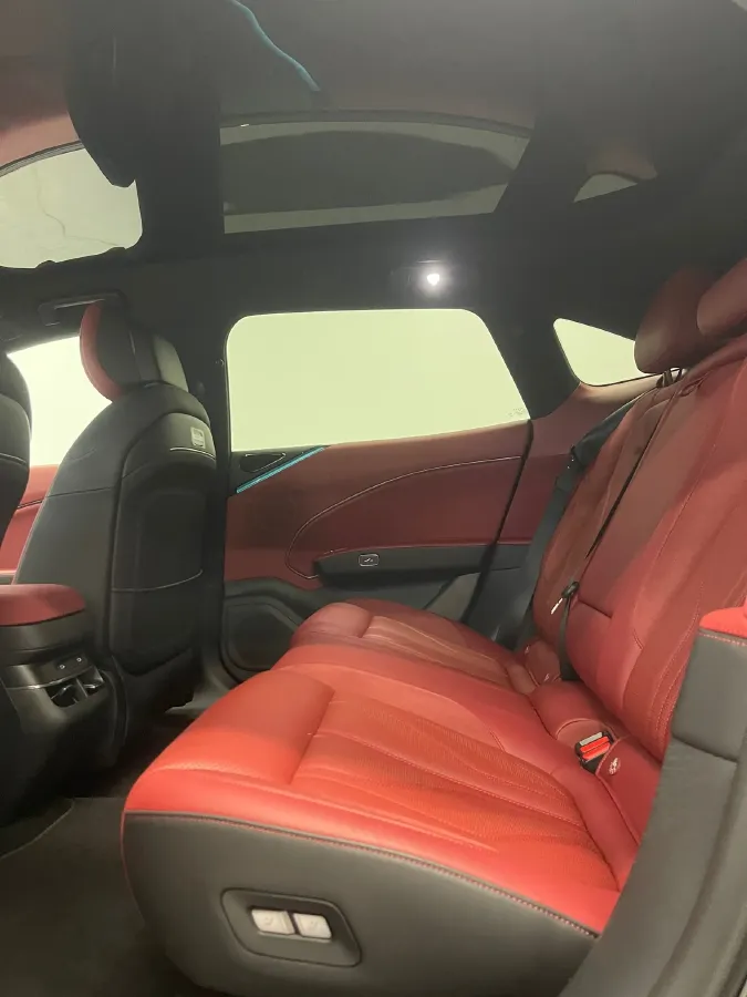 2025 Zeekr 007GT BEV 75KWH,autocango,china used car exporter,china ev exporter,chinese used car exporter,chinese used ev exporter